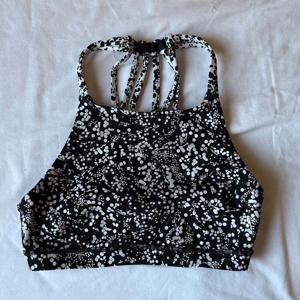 lululemon athletica Black & White Speckle Strappy-Back Sports Bra - Picture 5 of 9